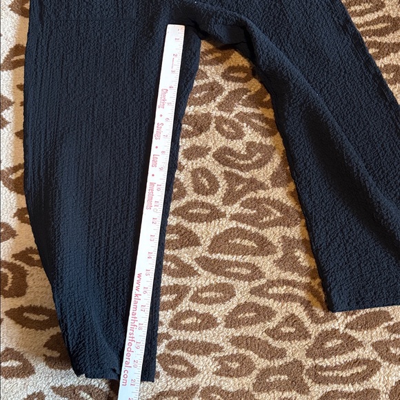 Habitat Black Crinkle Cropped Pull On Pants Womens XS Textured buttons Lagenlook - Picture 12 of 12